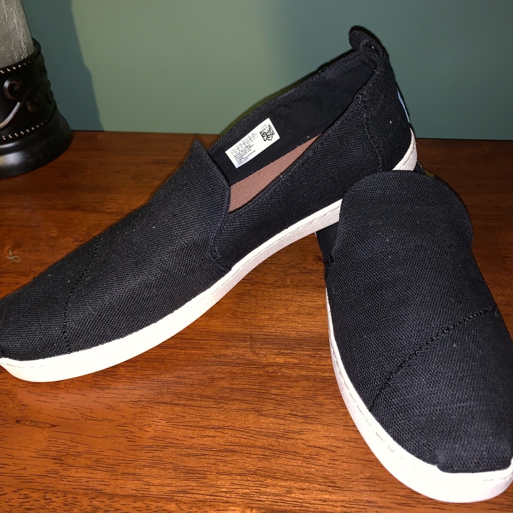 Toms Canvas Flats